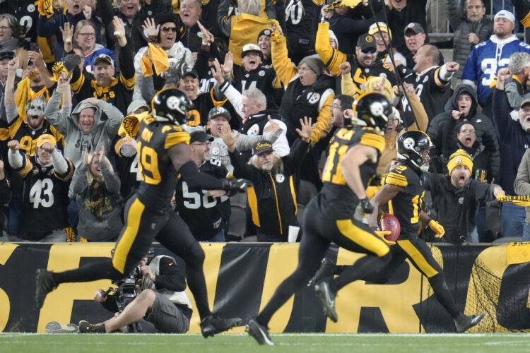 Steelers, Commanders both own surprising records